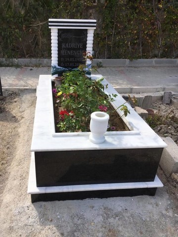 cesme mezar yapim ustasi toprak